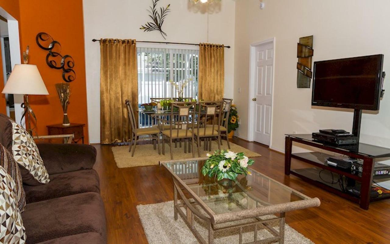 הוילה קלרמונט Woodridge - 17423 Woodcrest By Fairytalevr מראה חיצוני תמונה
